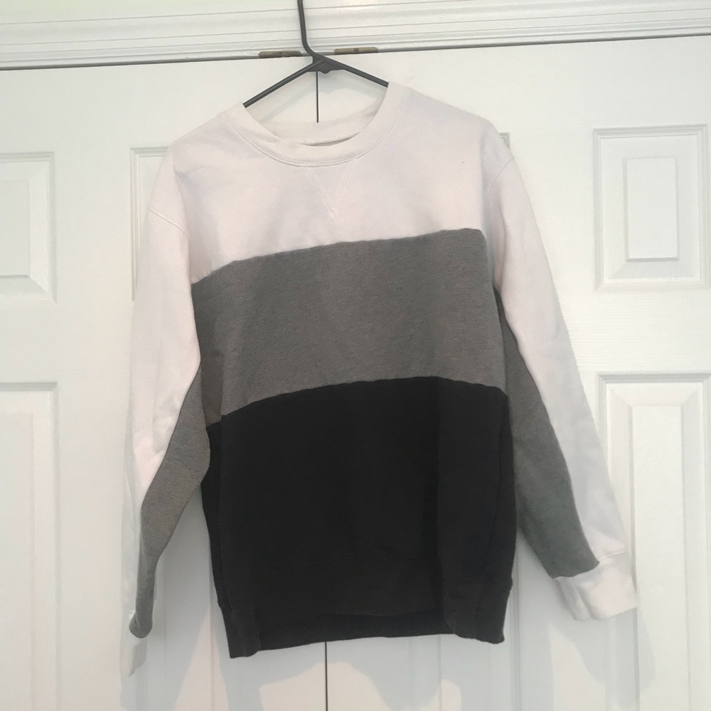 Barley worn TNA sweatshirt from Revolve